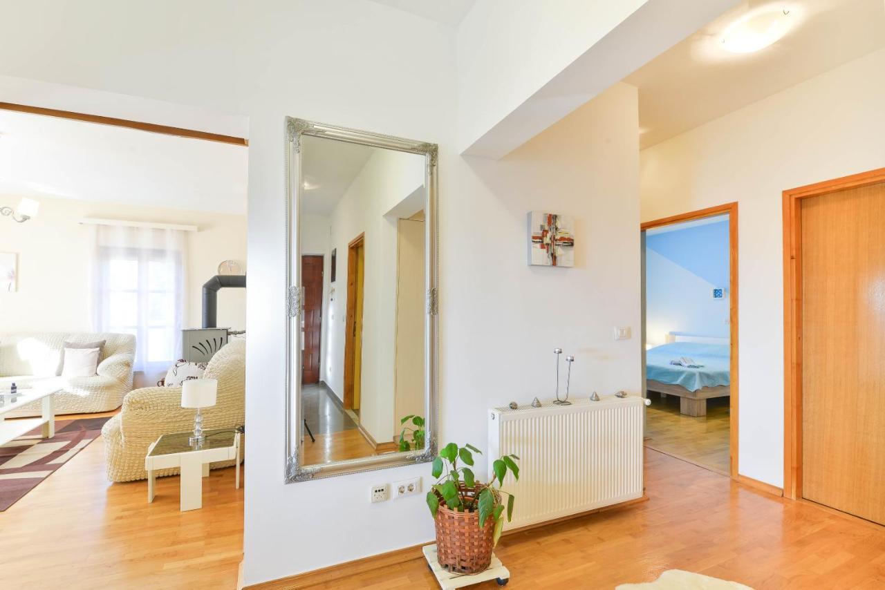 Villa Niko With Private Swimming Pool Zadar Exterior foto